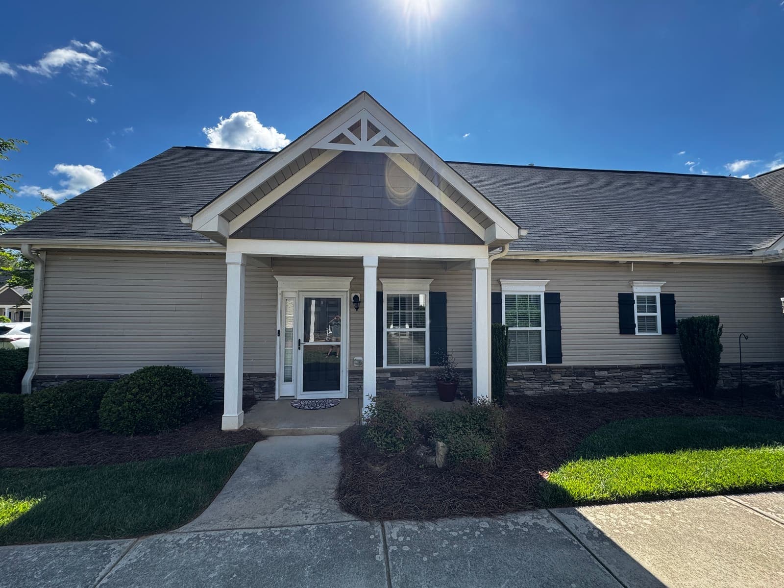 Single-level townhome on Hawks Nest